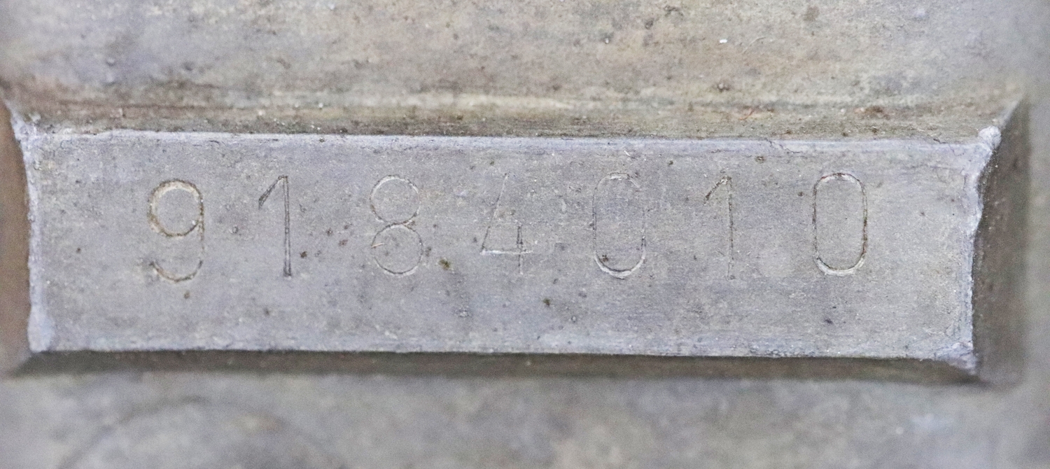 573-b.jpg