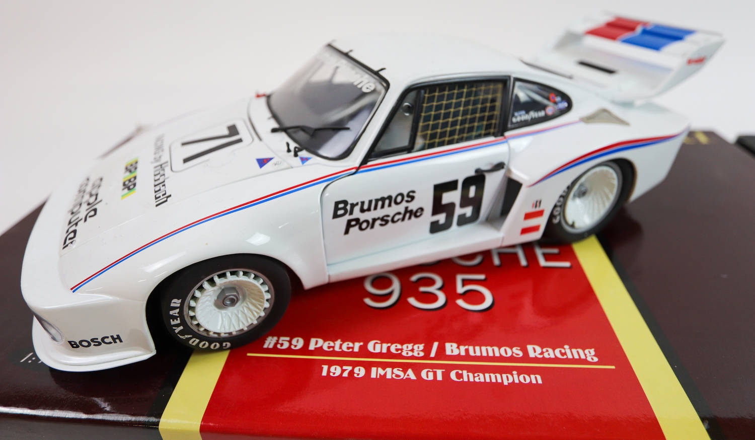1365-b.jpg