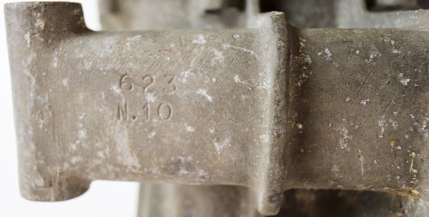 2528-f.jpg