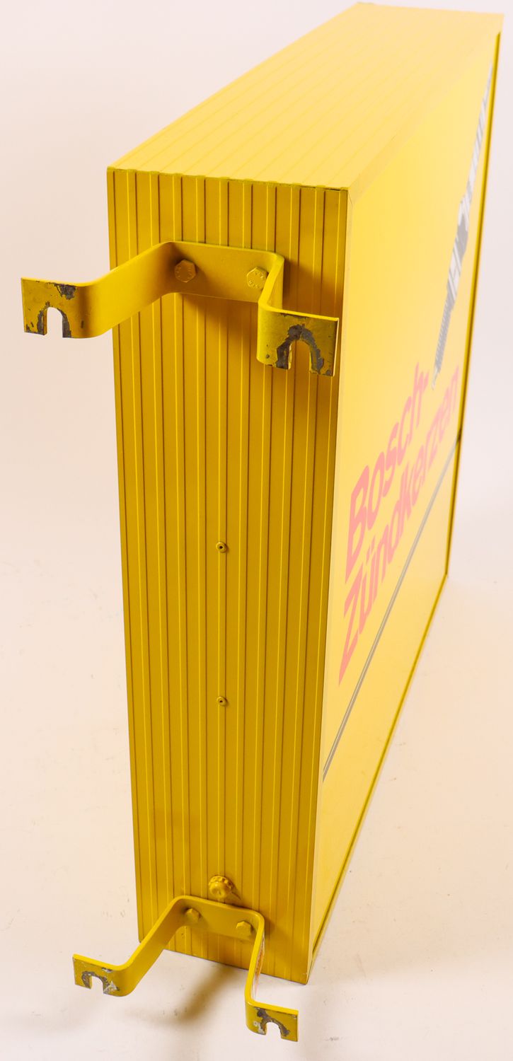 136-c.jpg