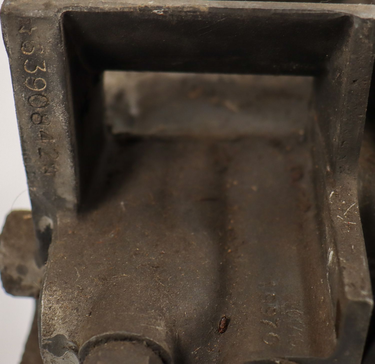 773-e.jpg