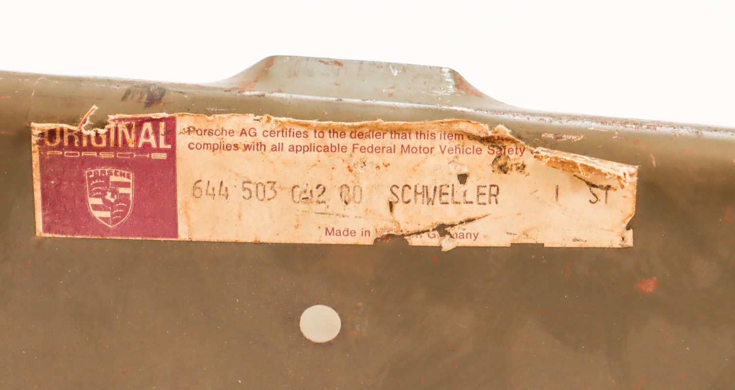 851-b.jpg