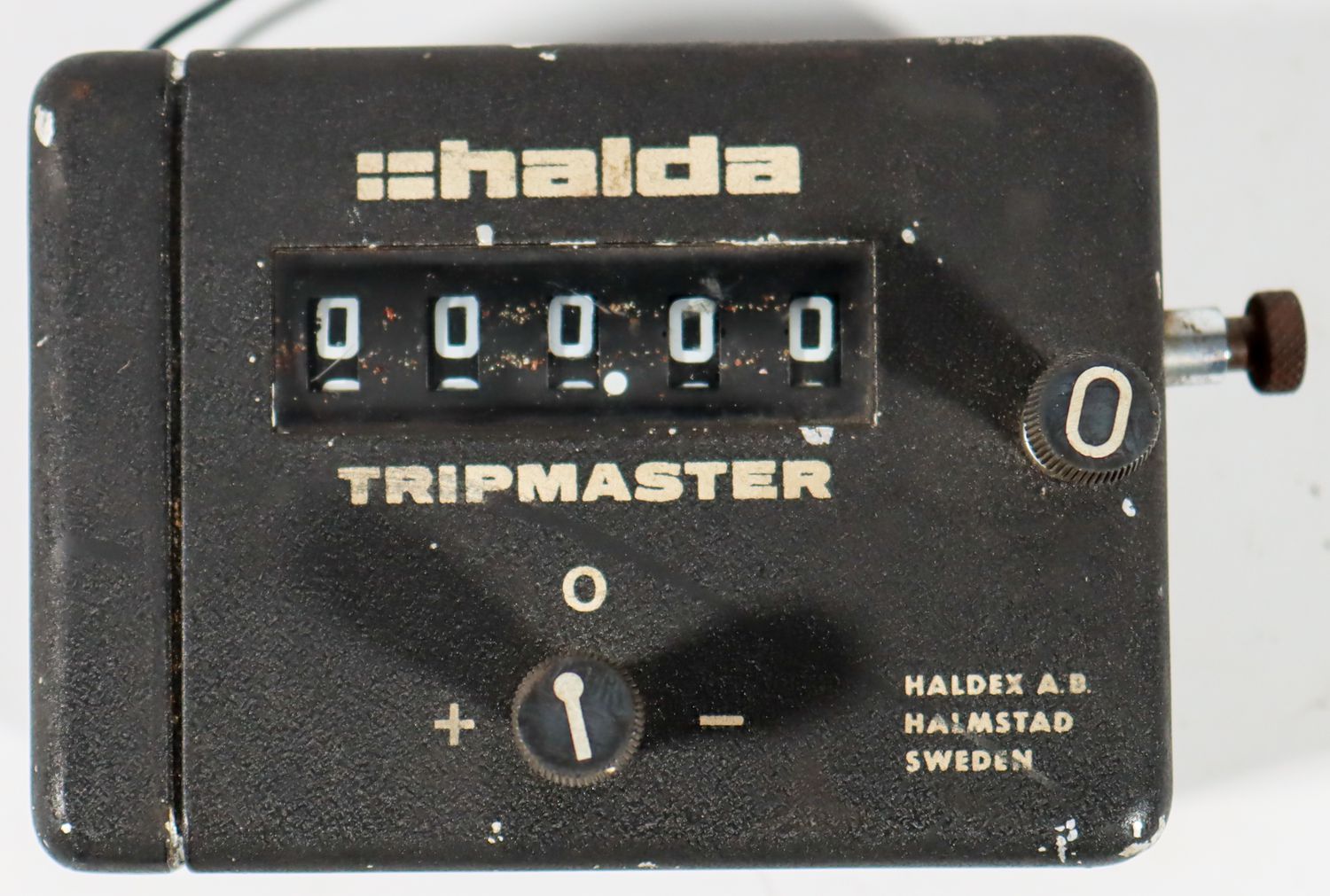 2001-a.jpg